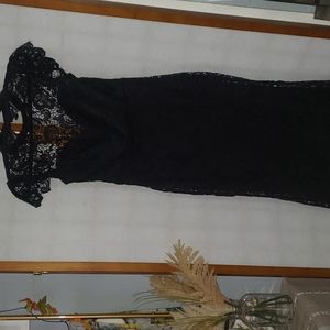 NWT Maniju  lace dress 👗